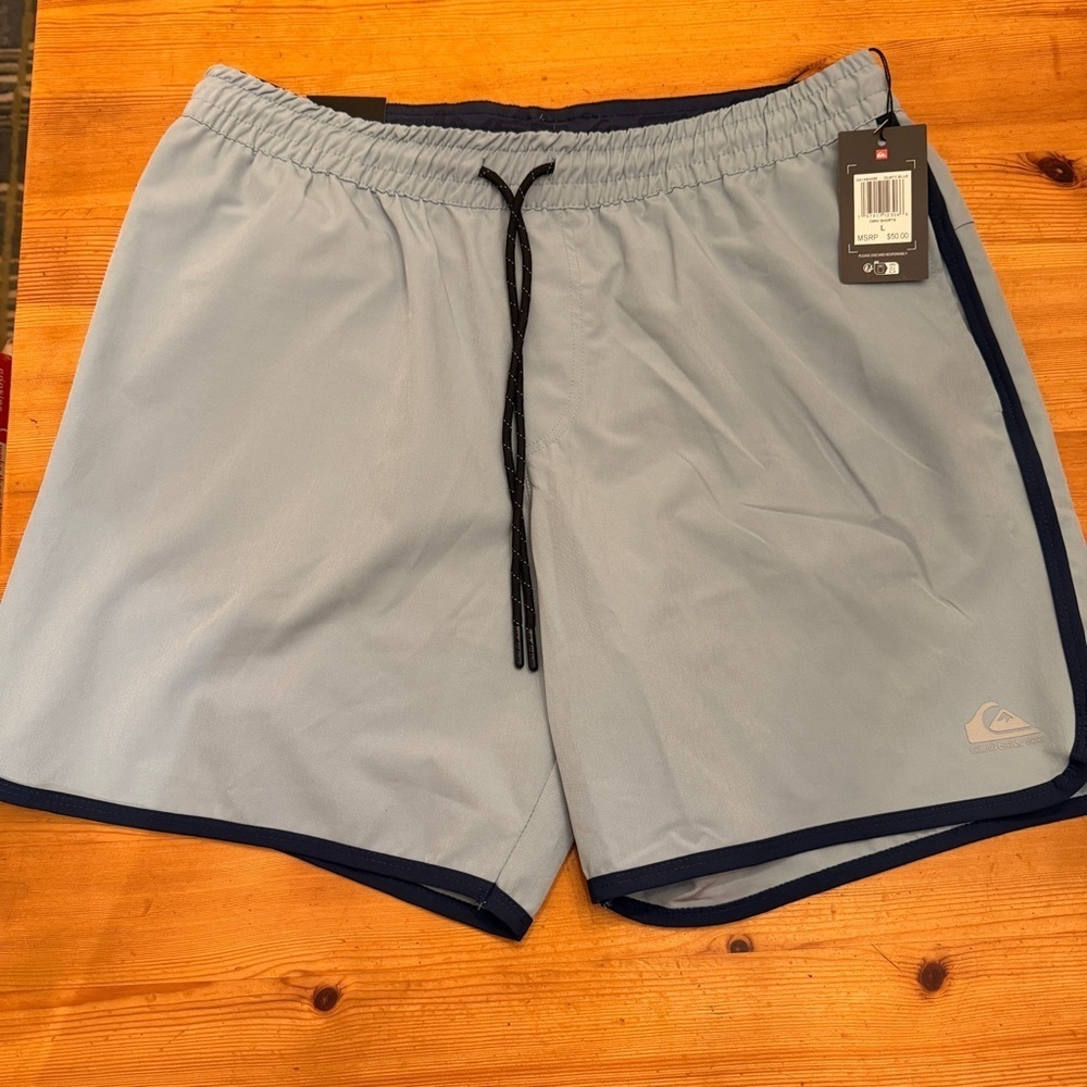 Quiksilver Omni Shorts Men's L Dusty Blue Stretch Waist Dry Flight Athletic